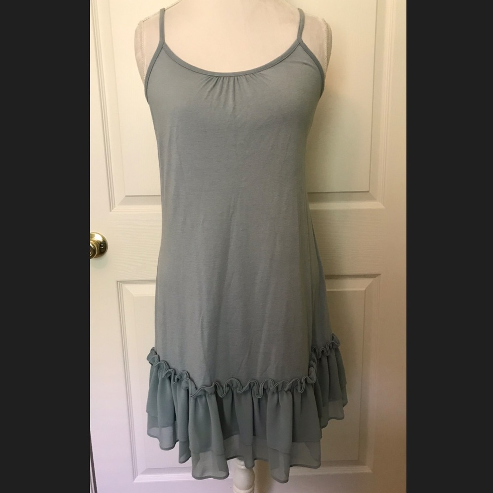 😍Beautiful Areve Dusty Teal Slip Dress